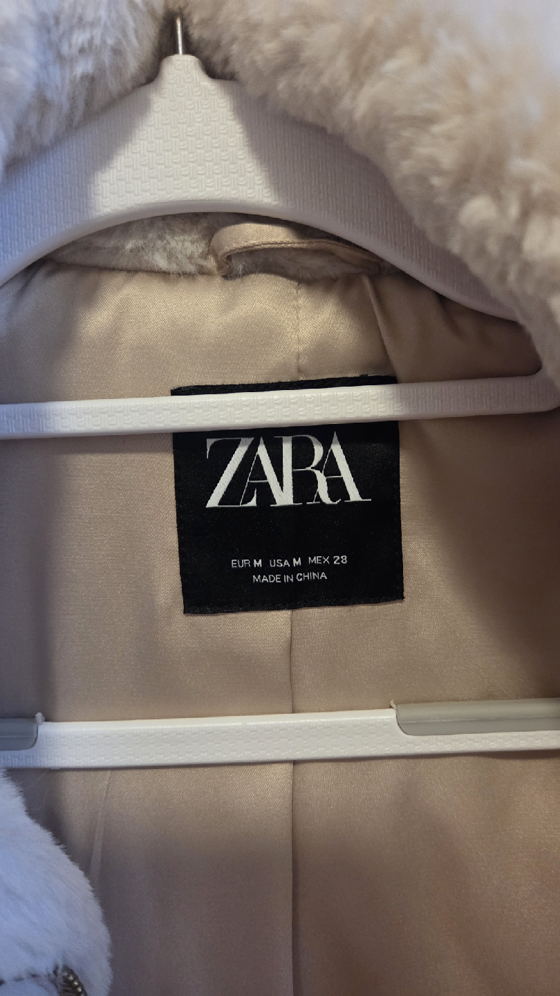 Zara Faux Fur Jacket - Size M - photo 2