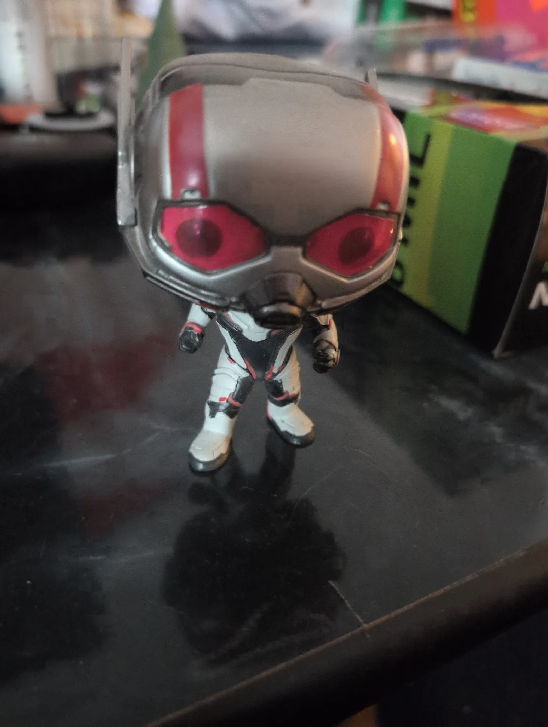 Funko Pop! Marvel Ant-Man thumbnail