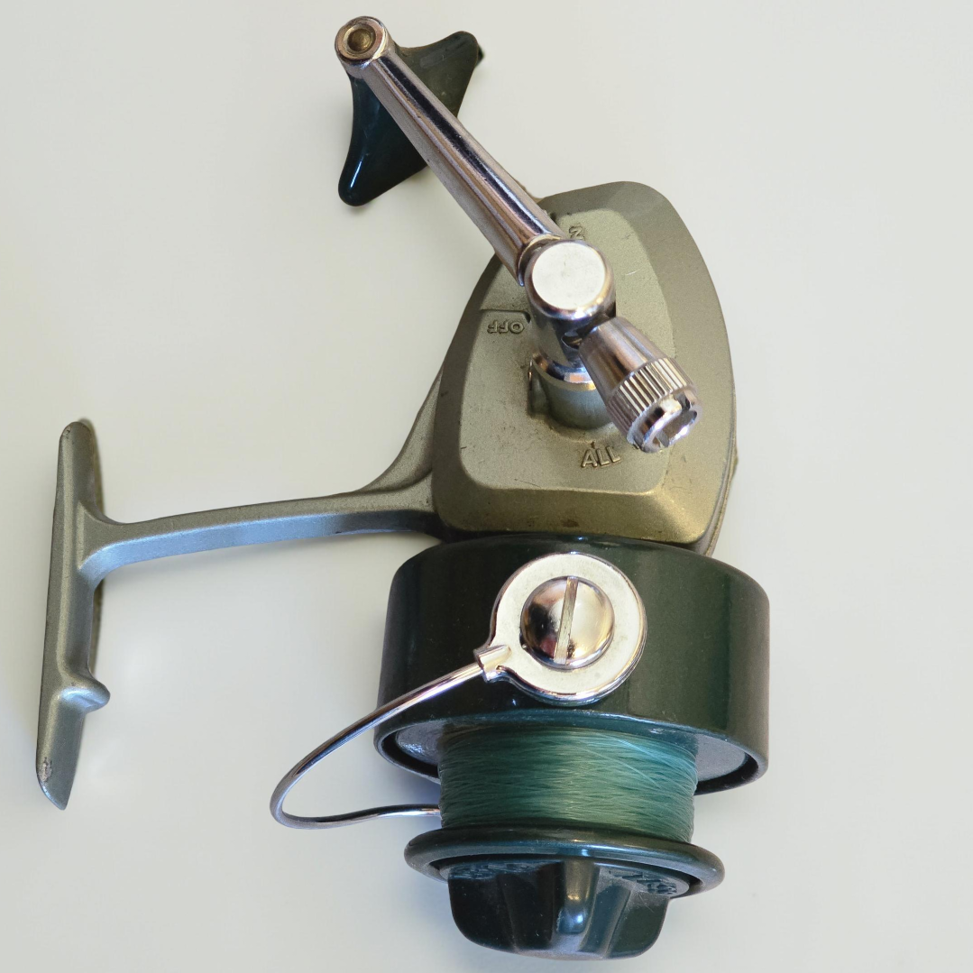 Vintage Heddon 212 Spinning FISHING REEL