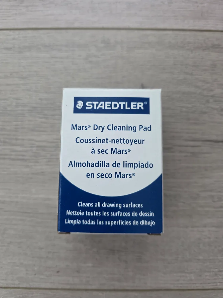 Staedtler Mars Dry Cleaning Pad #926 05 image indicator(2)