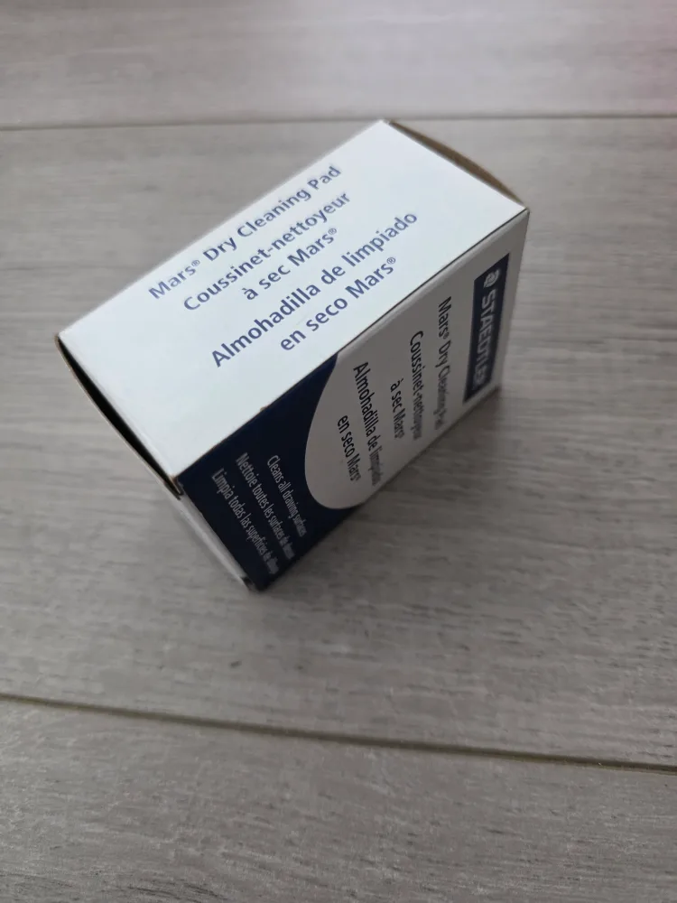 Staedtler Mars Dry Cleaning Pad #926 05 image indicator(4)