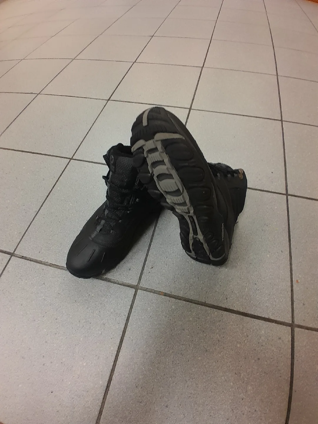 Merrell Black Winter Boots Men's Size 12 thumbnail
