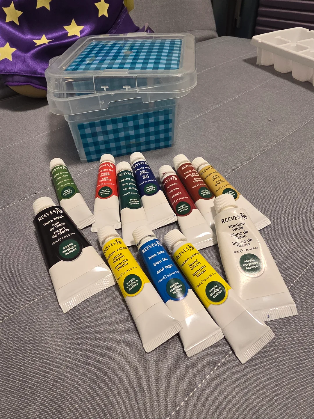 Reeves Acrylic Paint Set - 12 Colours (included storage) thumbnail