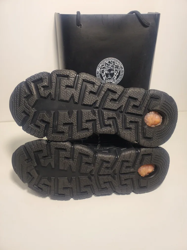 Men’s Versace Trigreca Sneakers BSYF037B Size 43/10 image indicator(2)