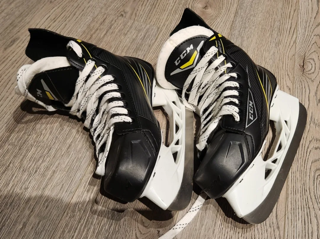 CCM Hockey Skates - Size 5 thumbnail