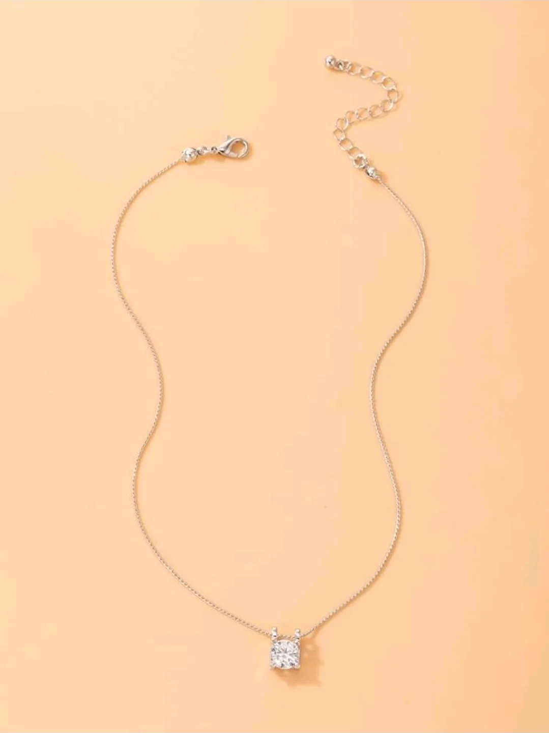 Silver Tone Rhinestone Pendant Necklace image indicator(2)