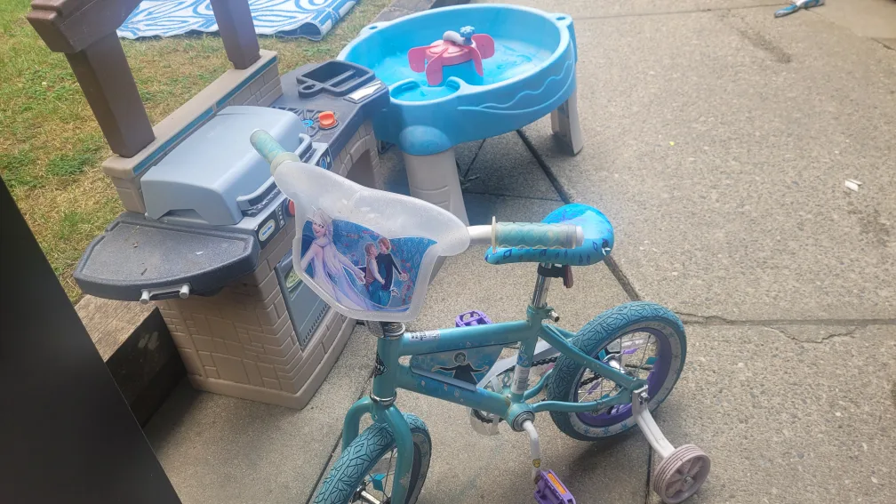 Disney Frozen Kids Bike image indicator(2)