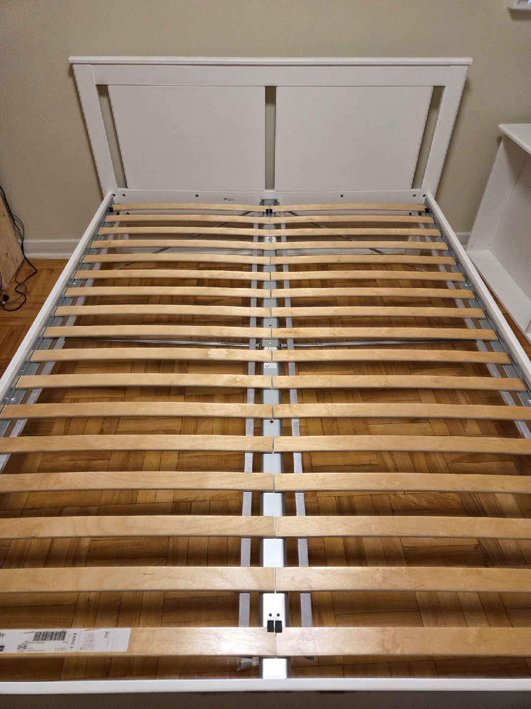 SONGESAND Queen Bed Frame with 4 Storage – Like New (White) - photo 2