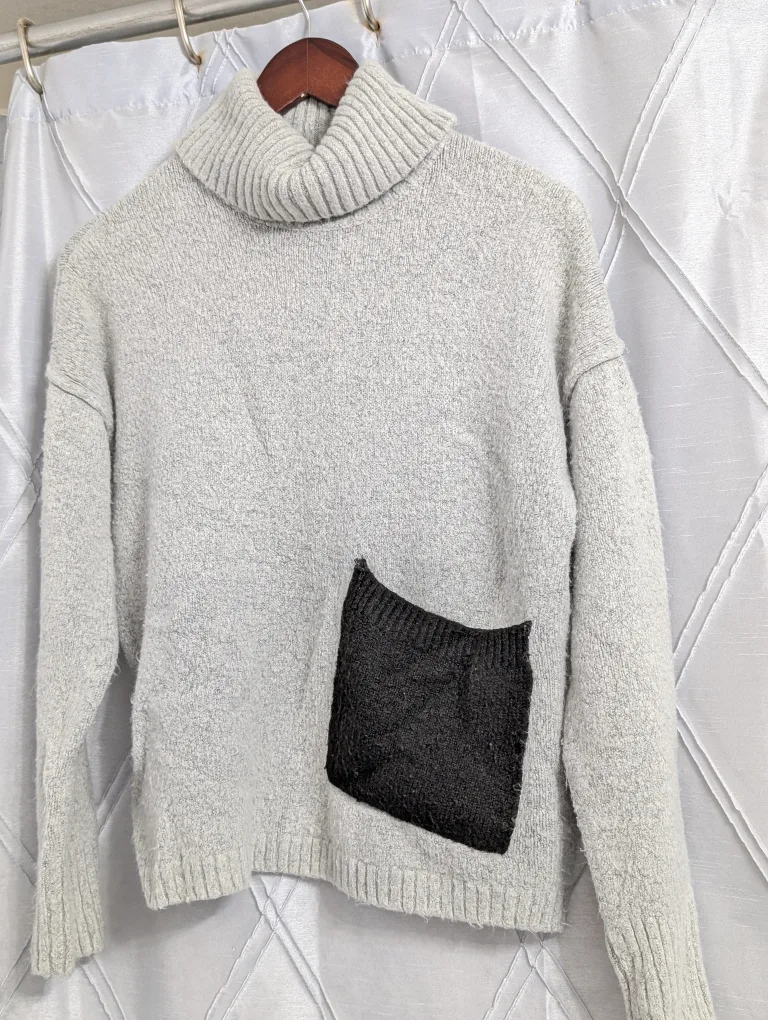 Design Lab Grey Turtleneck Sweater - Size S thumbnail