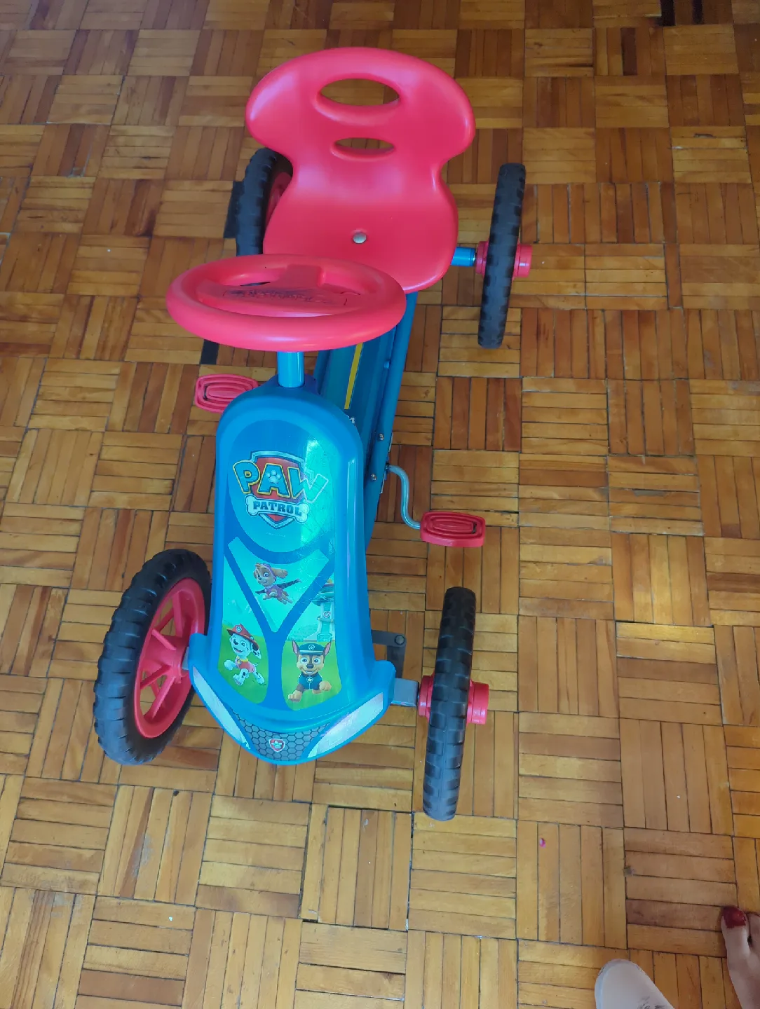 Paw Patrol Pedal Trike image indicator(3)