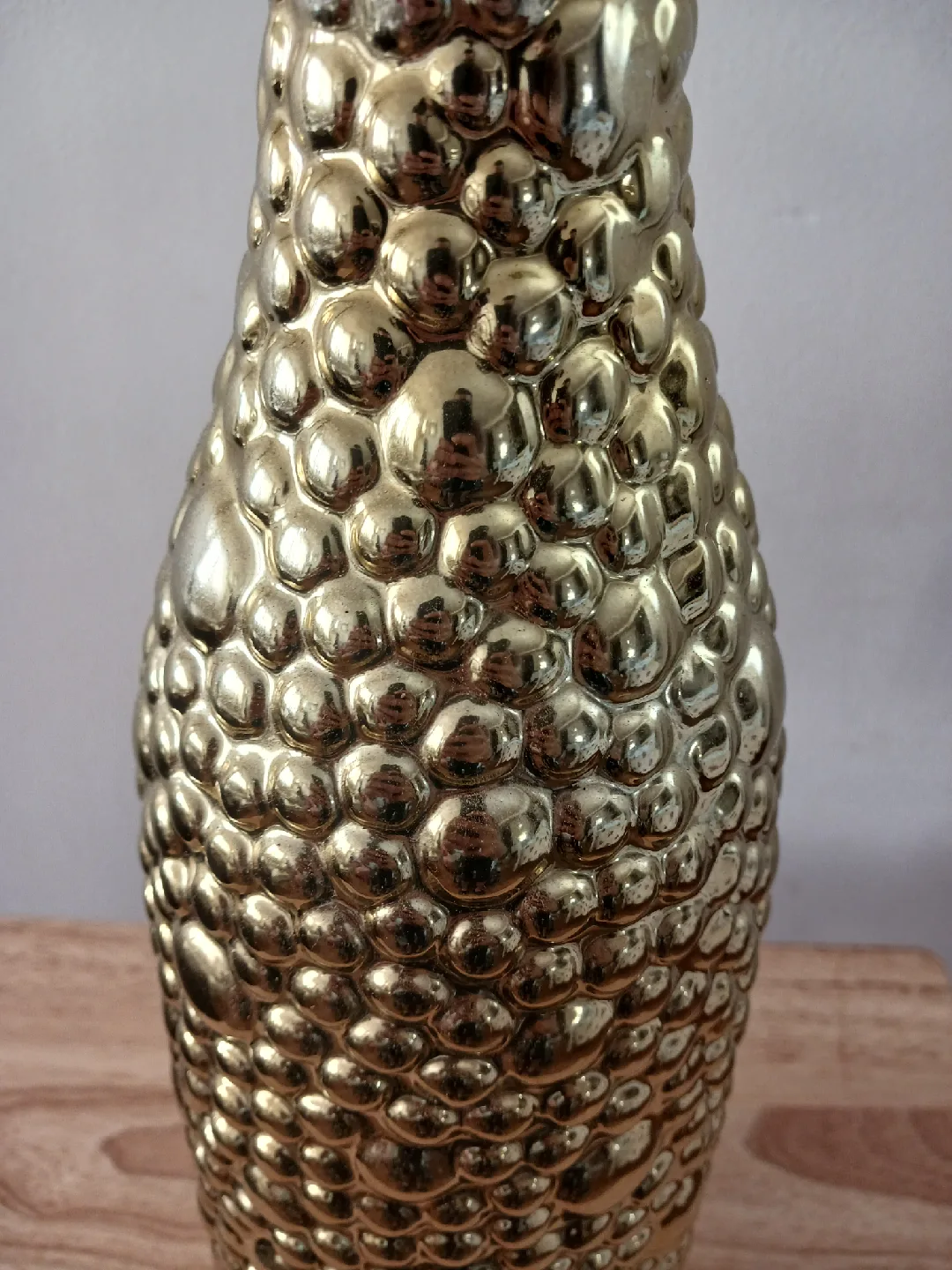 Gold Bubble Ceramic Vase image indicator(4)