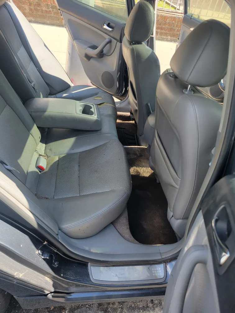 Acura TSX Sedan image indicator(6)