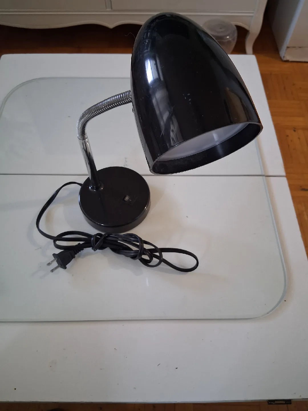 Black Desk Lamp image indicator(2)