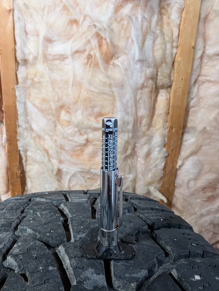 (4)-215/70R16 Winter Tires On Steel Rims Off 2017 Mitsubishi Rvr image indicator(4)