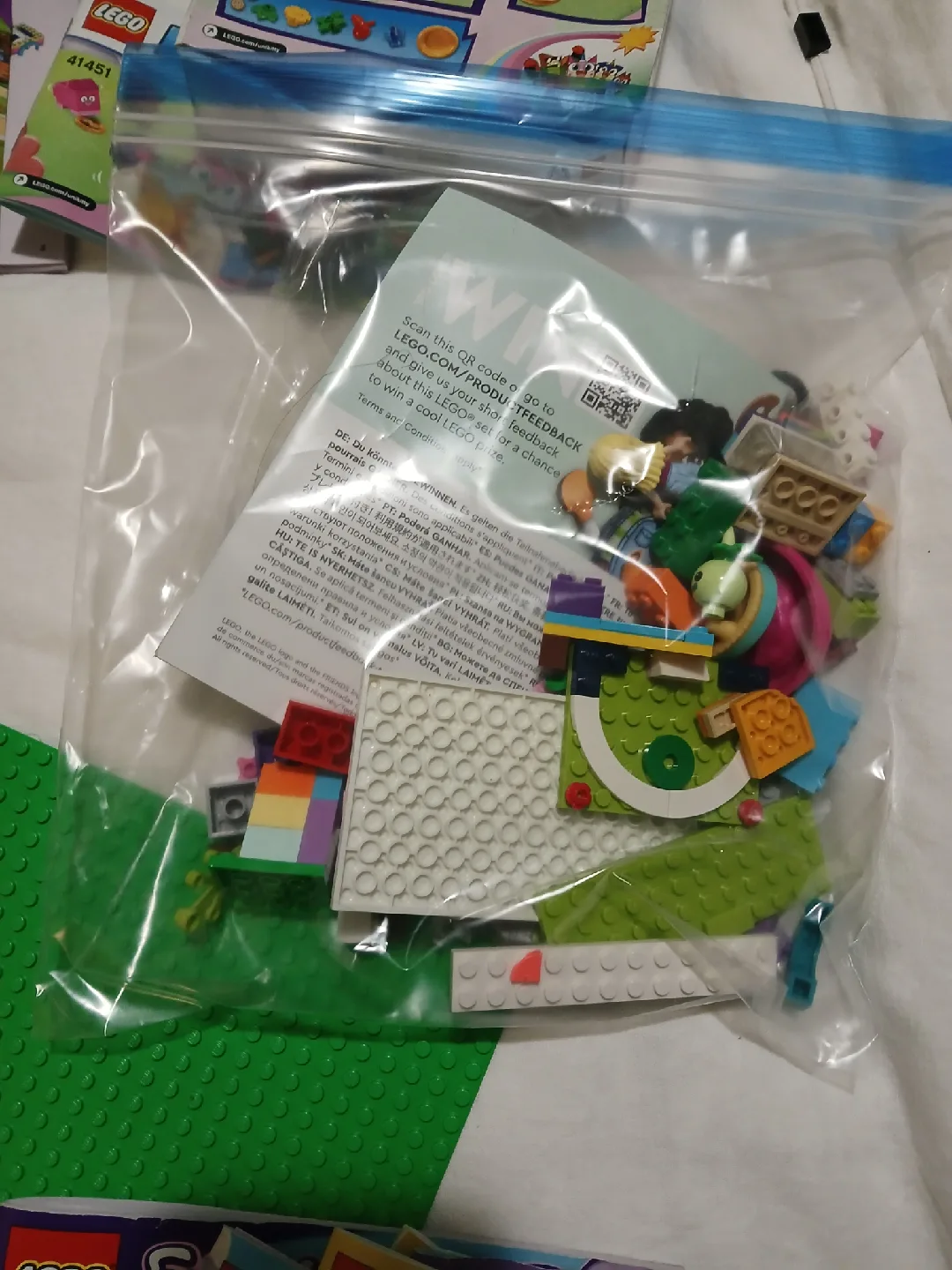 Lego Friends Sets - 41333, 41451, 41330, Classic 10696 image indicator(9)