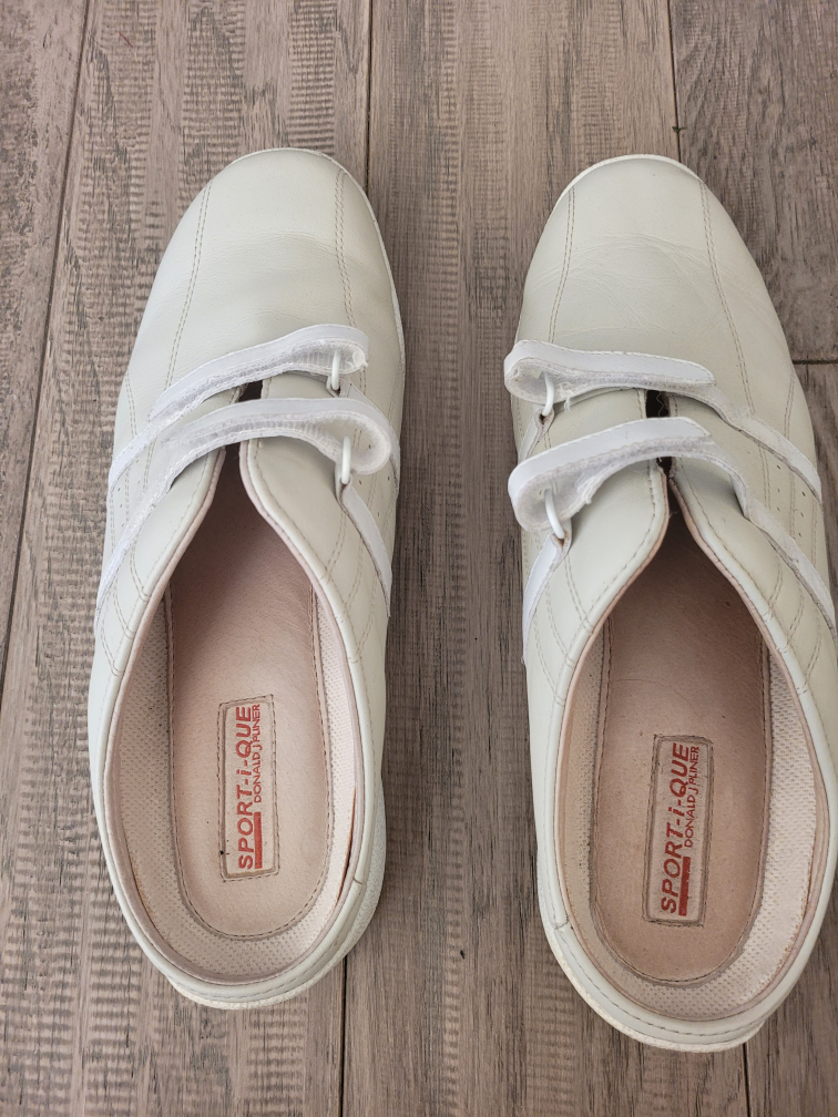Sport-Ique Donald Pliner Leather Mules size 10