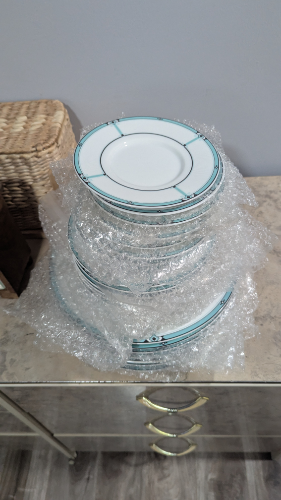 Dinnerware Set - photo 2