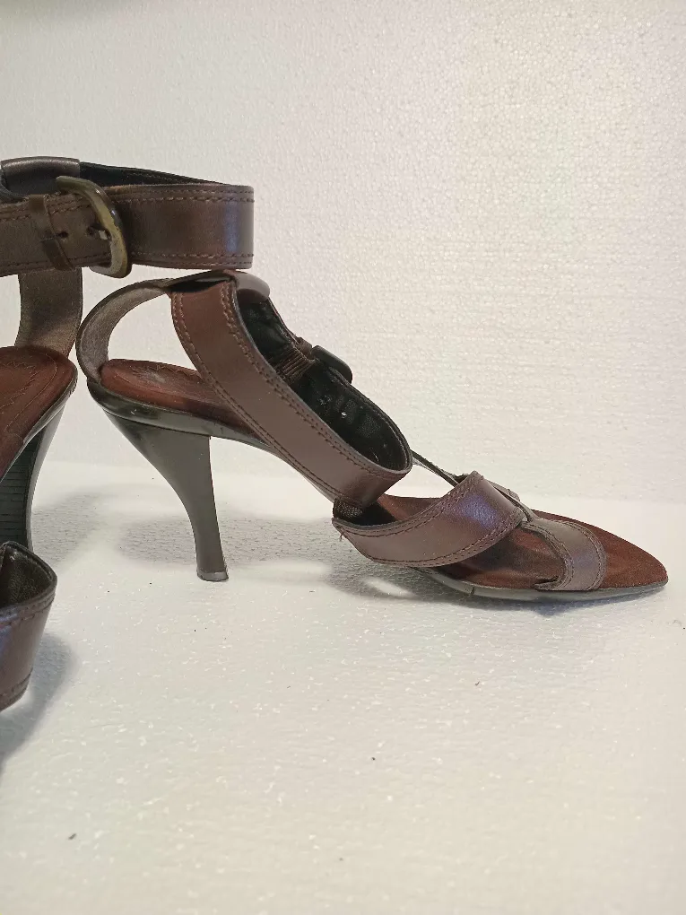 Bruno Magli Brown Leather Heels thumbnail