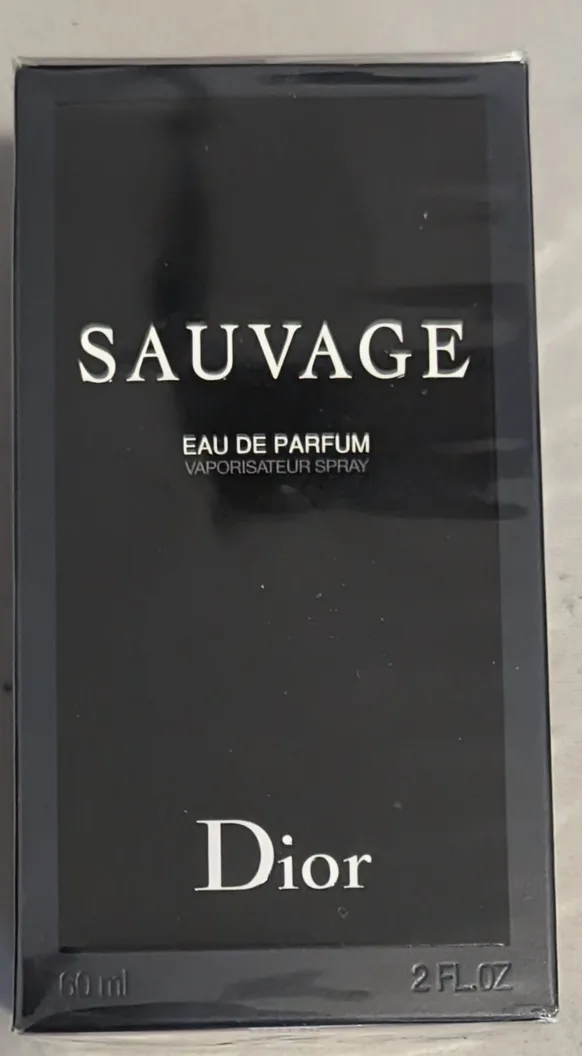 Sauvage by Dior for men Eau de Parfum 60ml image indicator(2)