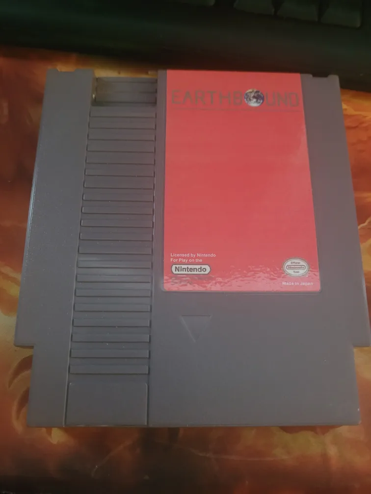 Earthbound (Mother) Nintendo NES Game Reproduction Cartridge thumbnail
