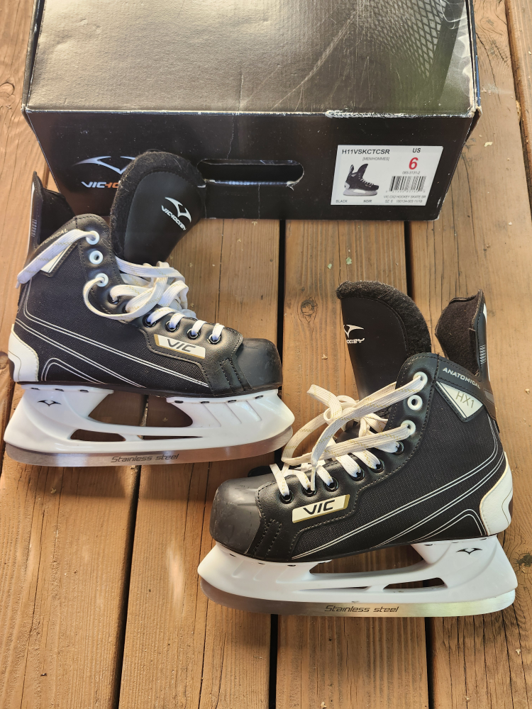 Vic HX1 Hockey Skates - Size 6