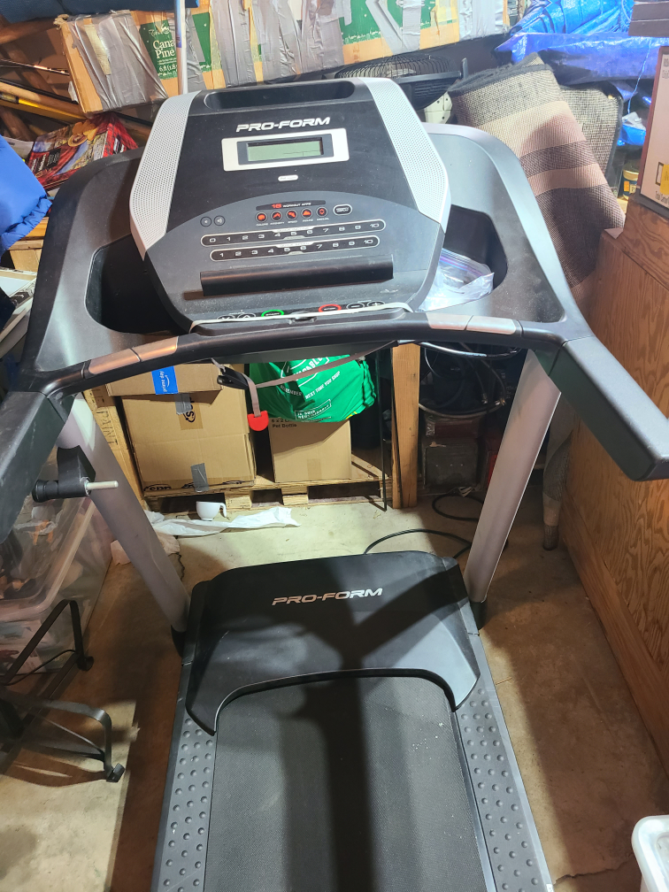 Pro-Form ZT6 Treadmill - photo 4