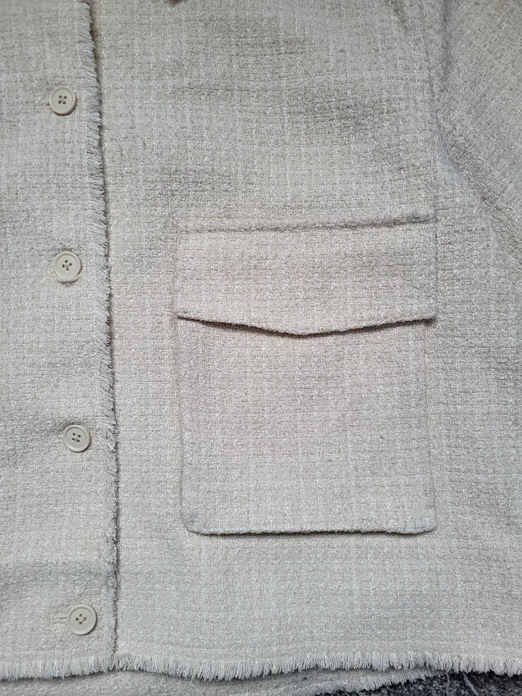 Abercrombie & Fitch Cream Tweed Jacket - Size L image indicator(3)