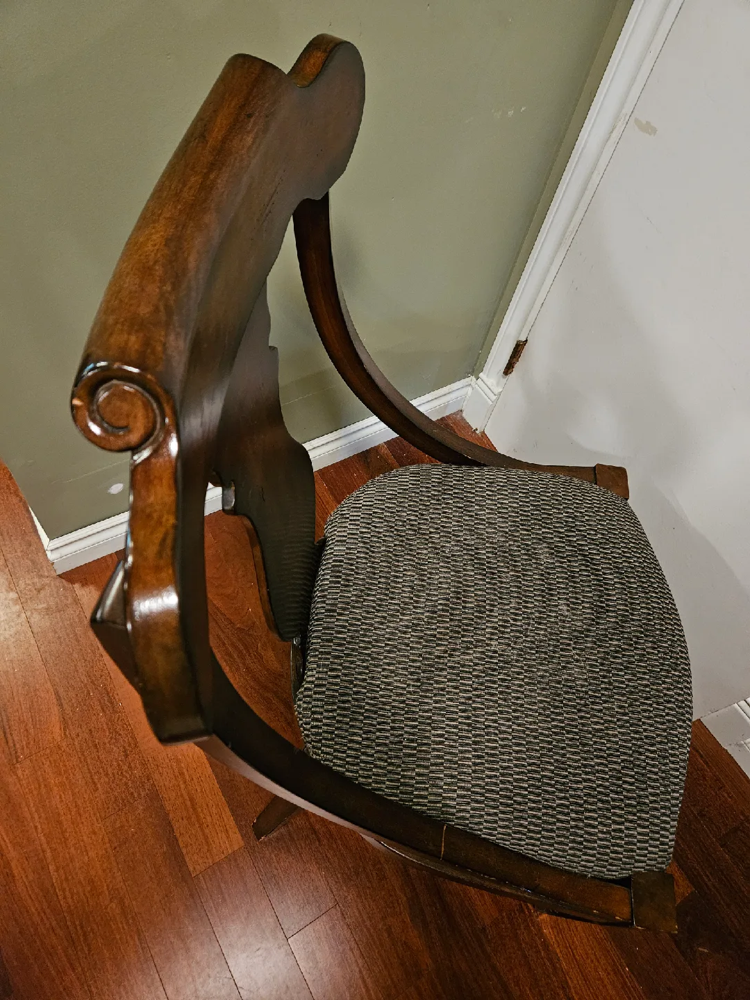 Solid Wood Dining Chair with Upholstered Seat x4 image indicator(2)