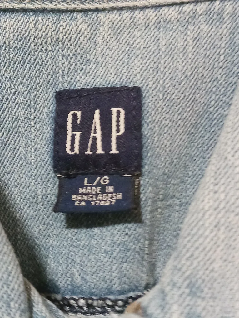 Gap Denim Jacket image indicator(3)