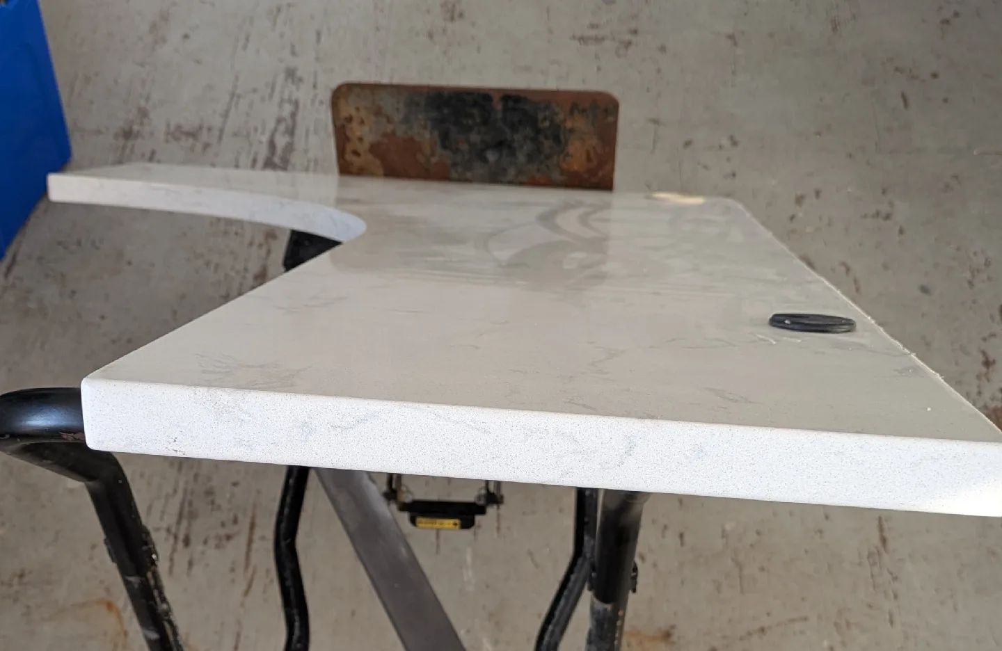 Custom Quartz Countertop image indicator(2)