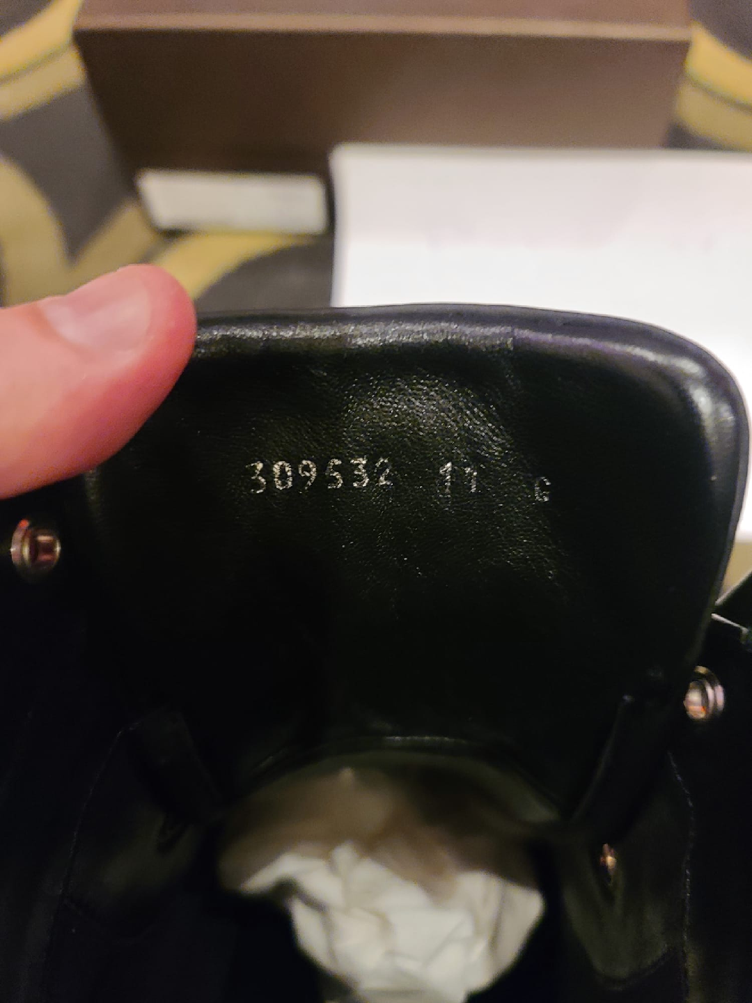 Gucci Black Leather High-Top Sneakers - Size 11 - photo 3