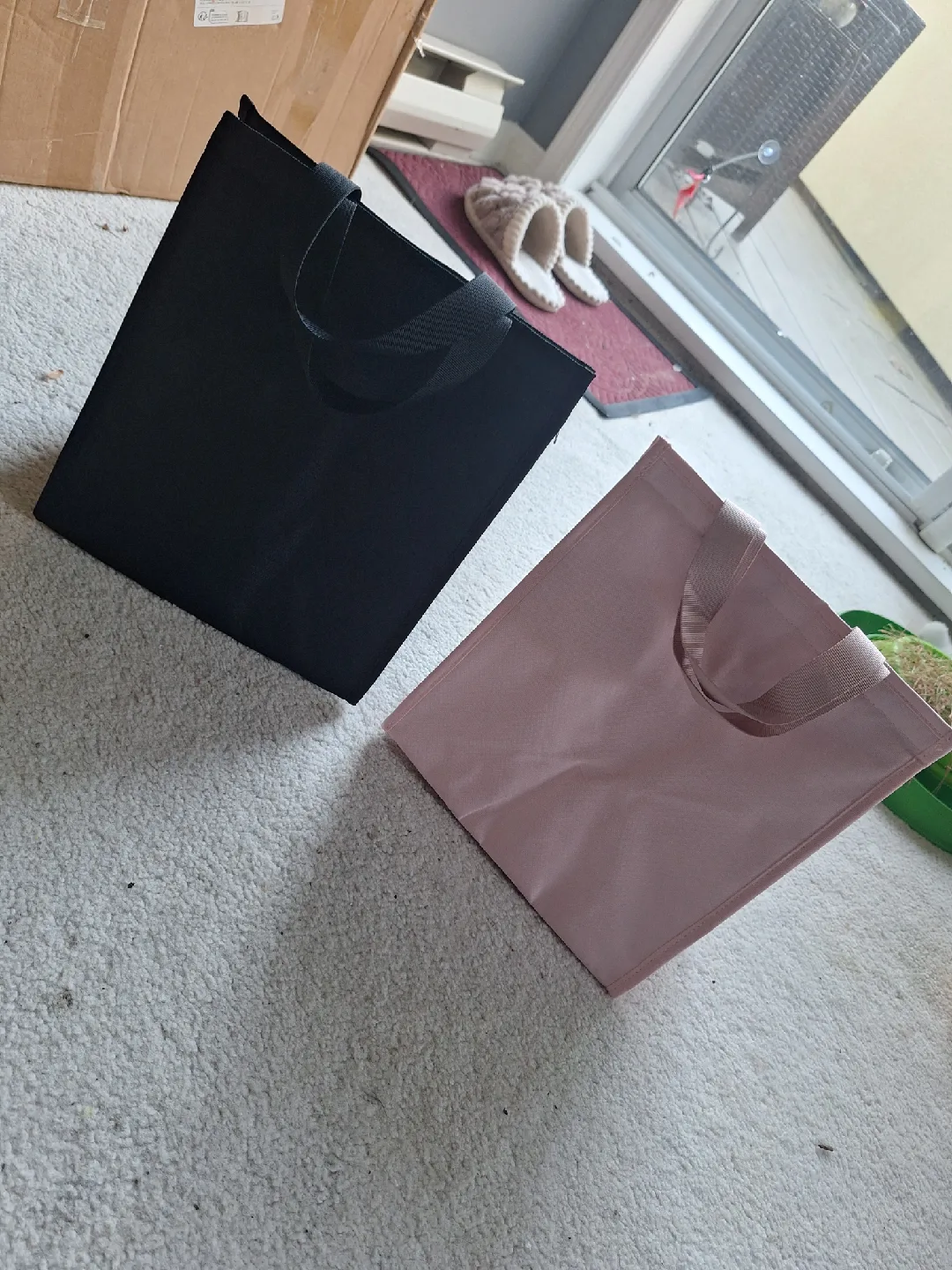NEW Insulated Lunch Bags thumbnail