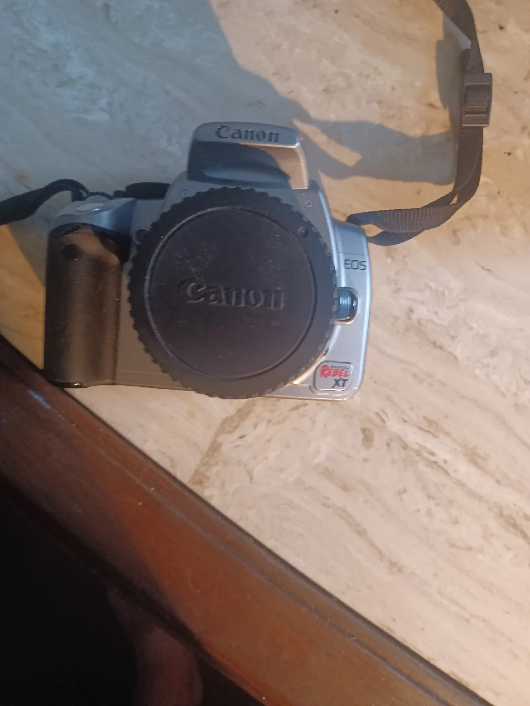 Canon EOS Rebel XT Digital Camera image indicator(2)