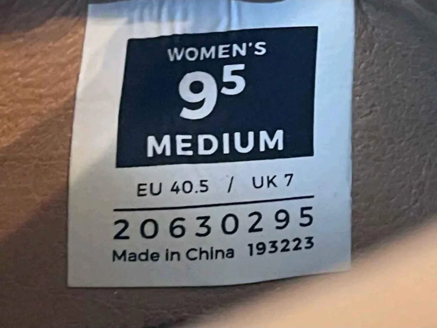 Kuru Women's Roam Comfortable Walking Shoes image indicator(6)