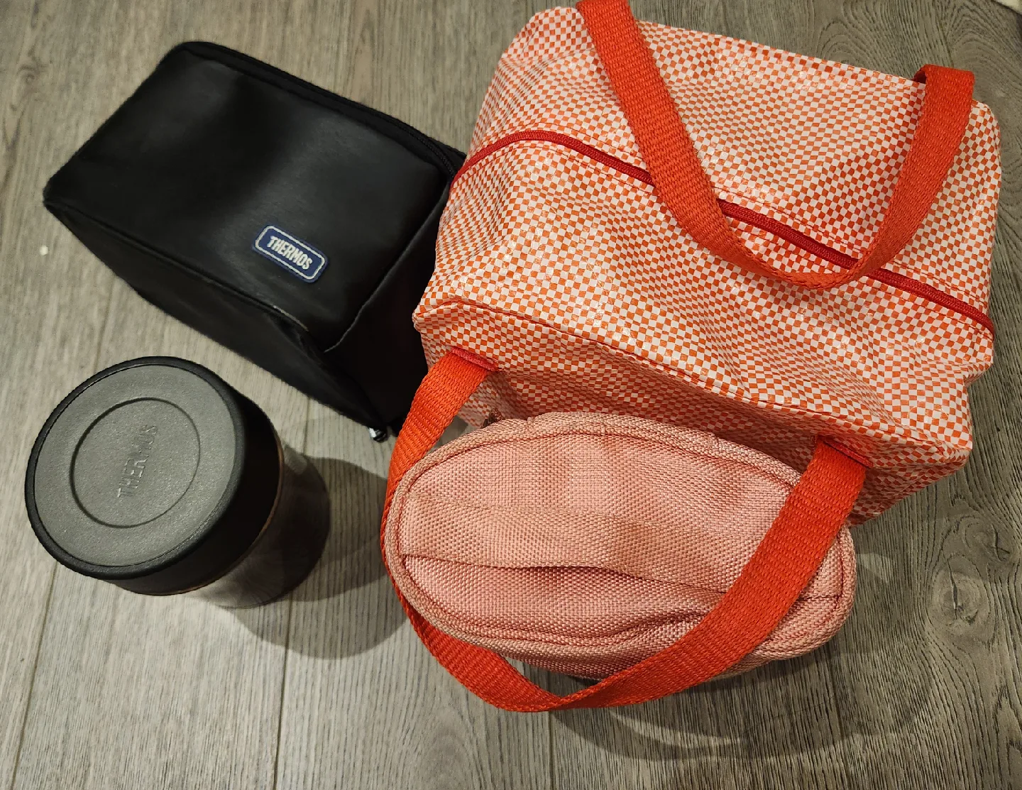 Thermos & Luntus Lunch Containers with Lunch Bags thumbnail