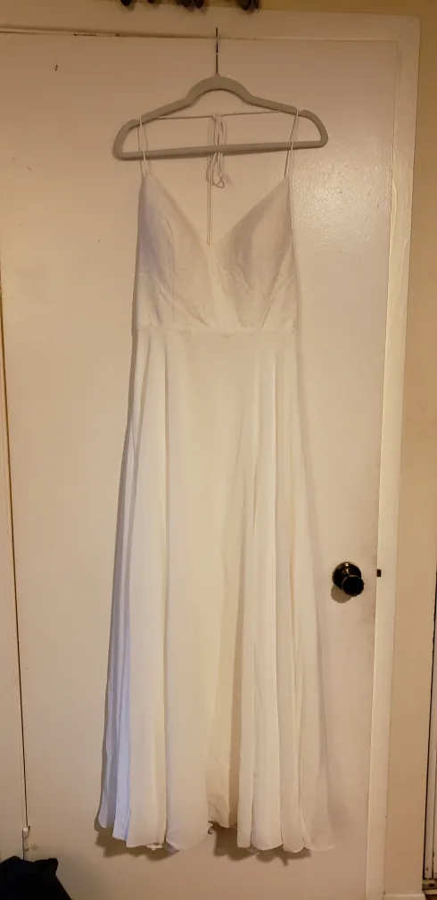 Éloise Marie Couture Ivory Wedding Dress - Size 12 image indicator(5)