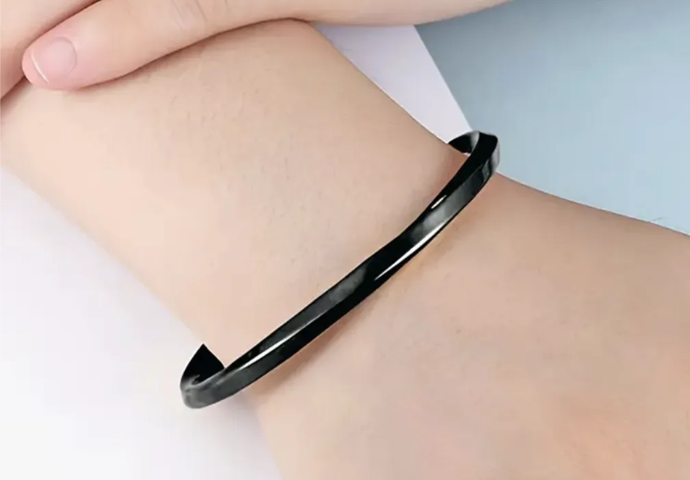 Twisted Bangle  Morbious Bracelet - Silvery  2.3in image indicator(4)