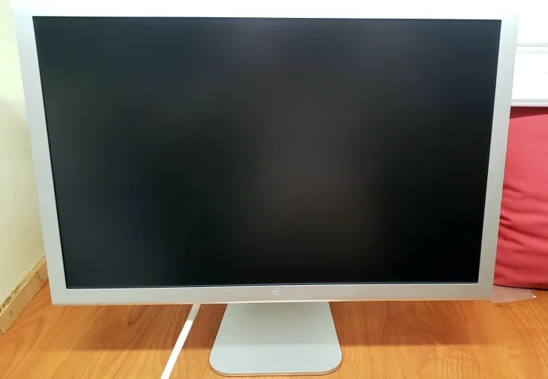 Apple Cinema HD Display thumbnail