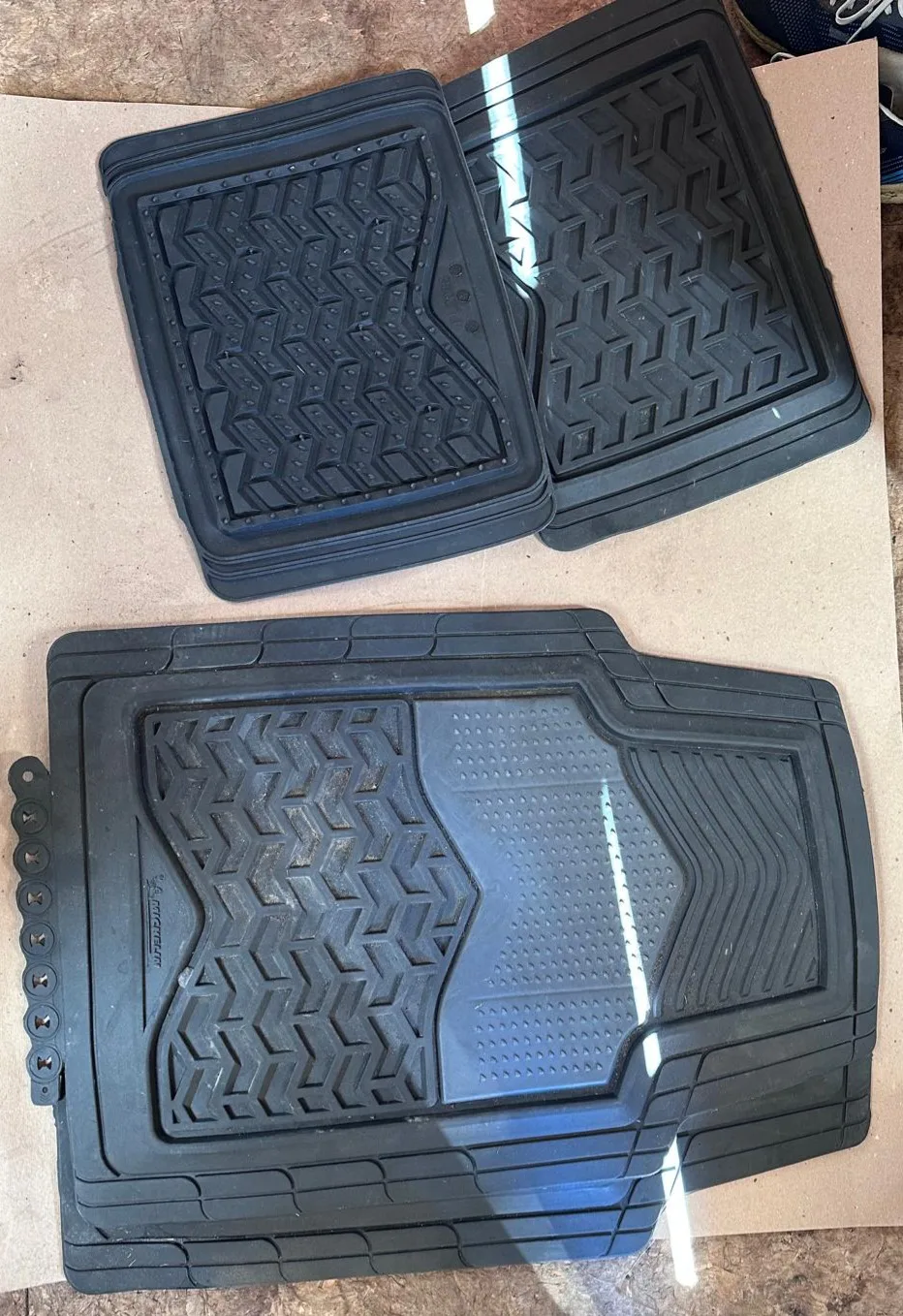 Selling Michelin All-Weather Universal Floor Mat Set, 4-pc