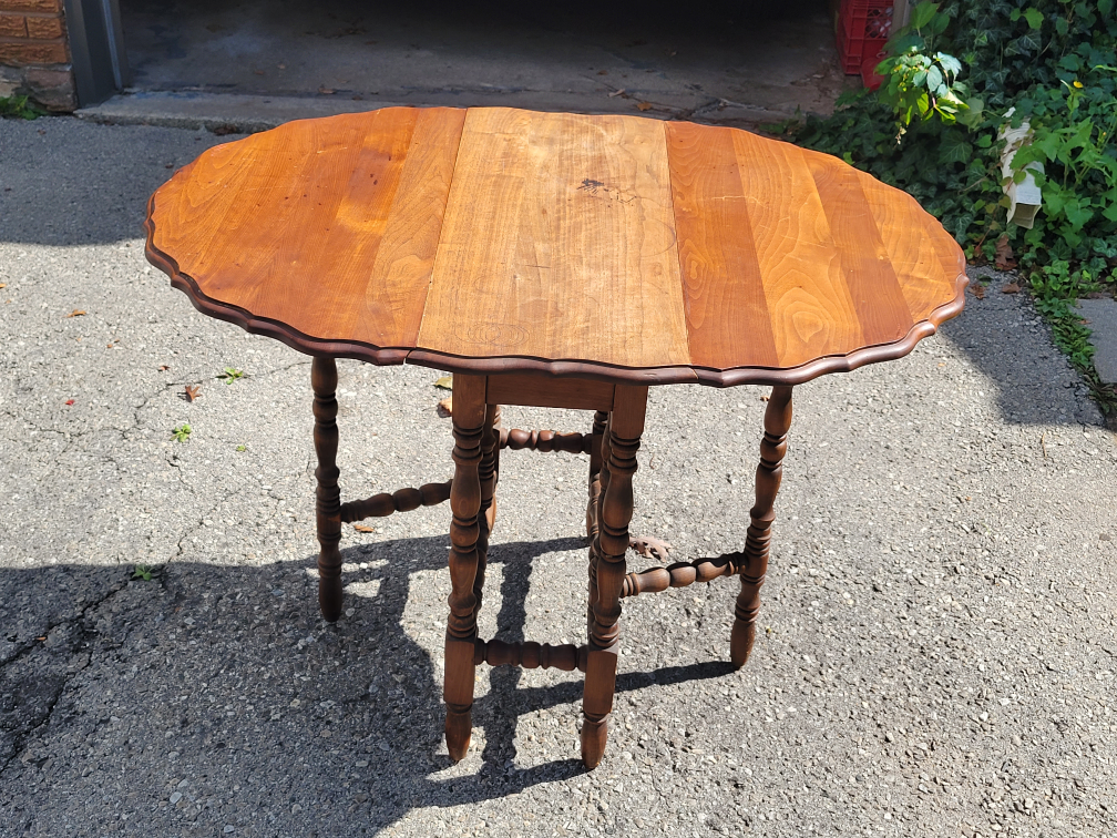 Antique Gate Leg Drop Leaf Table / Good condition - photo 5