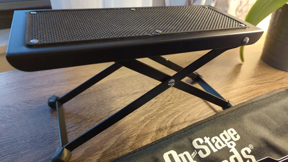 On-Stage Stands SMT1228B Musician's Footrest - Black image indicator(2)