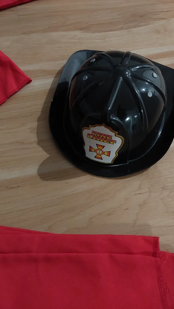🥕BRAND NEW fire fighter Costume Set 🥕 image indicator(2)