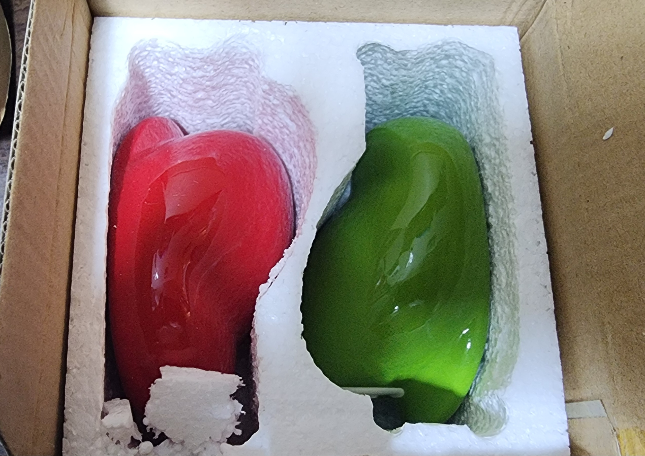 Super Shakers Salt & Pepper Shakers - New in Box! - photo 2