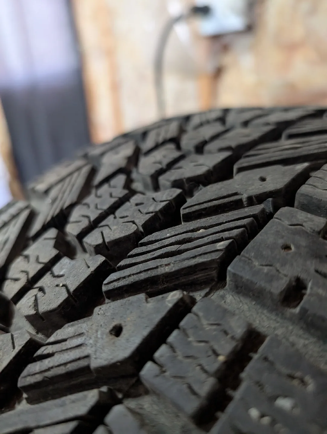 (4)-205/65R15 Winter Tires On Steel Rims Off 2017 Kia Forte image indicator(4)