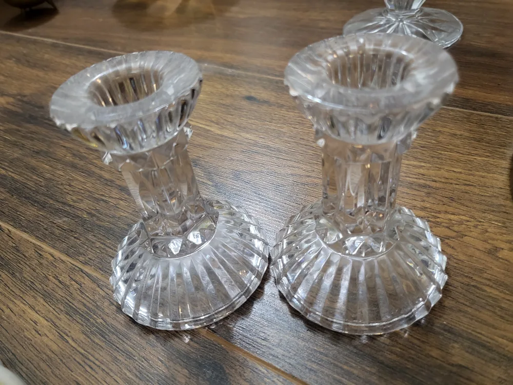 Collectable dishes, jewelry boxes, candle holders, brass birds image indicator(5)