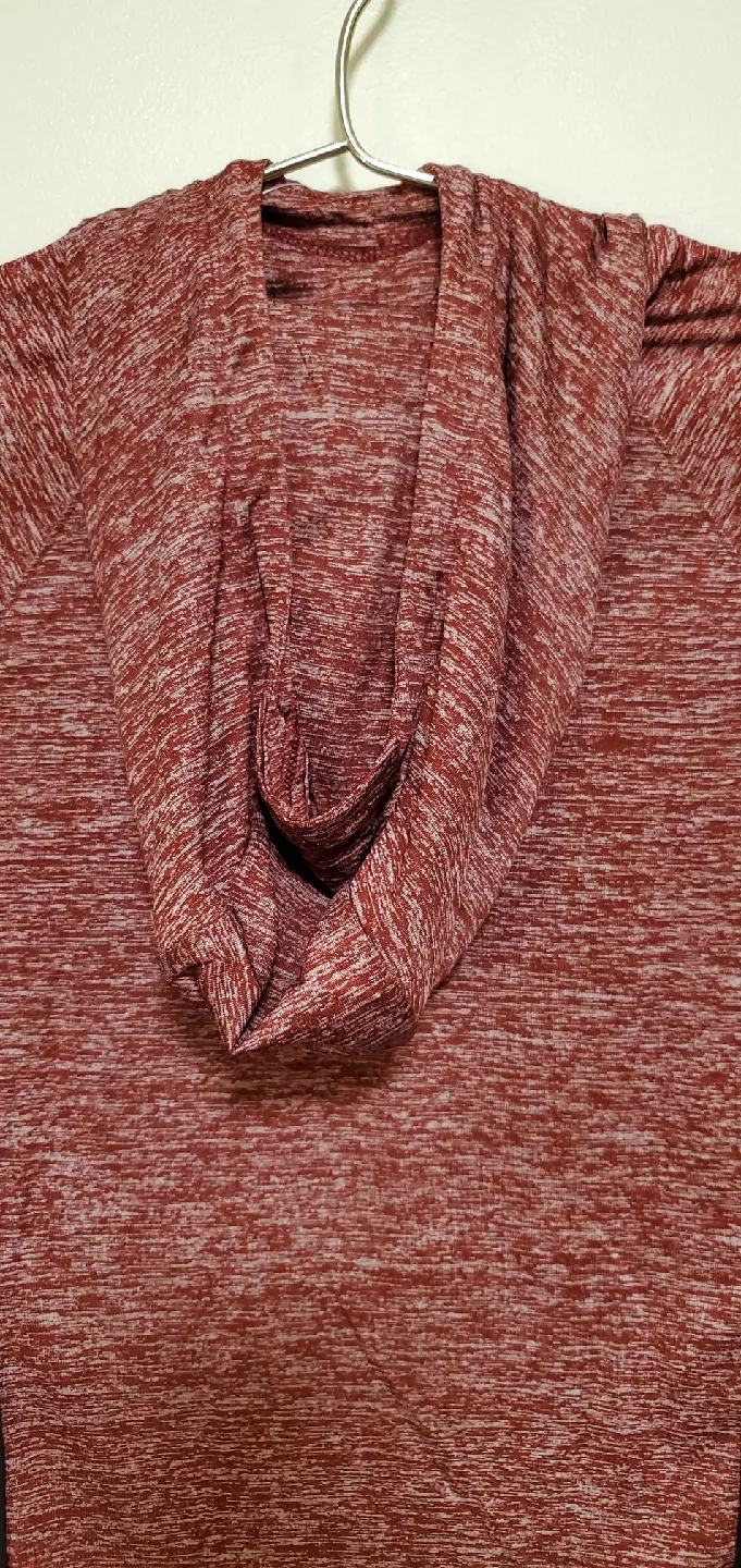 Under Armour Women's Heathered Maroon Hoodie image indicator(5)