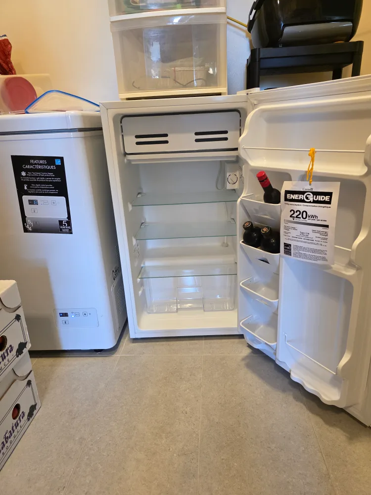 Compact Mini Fridge image indicator(6)