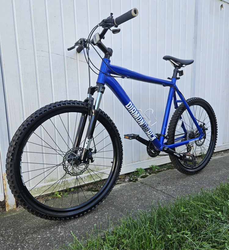 Diamondback Response XE Mountain Bike