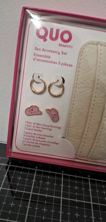 New QUO Beauty 3pc Accessory Set - photo 2