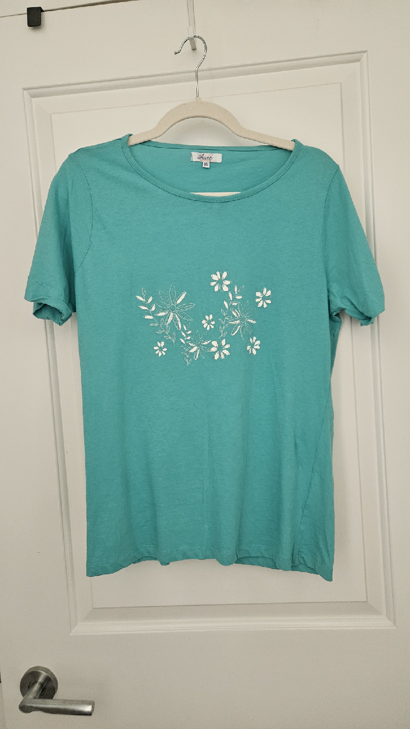 Aura Boutique Teal T-Shirt - Size 14